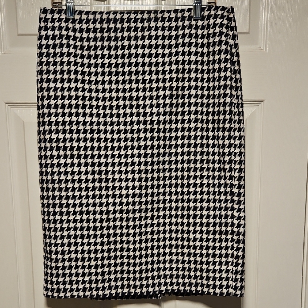 Talbots Classic Houndstooth Pencil Skirt